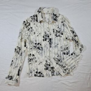 Alto Clothing Co. Black and White Floral Blouse